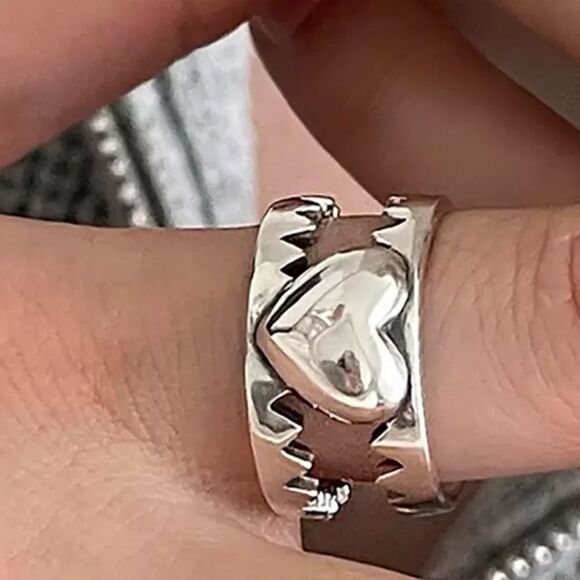 The Love is a Double Edged Sword ring in 925 silver - Picture 4 of 11